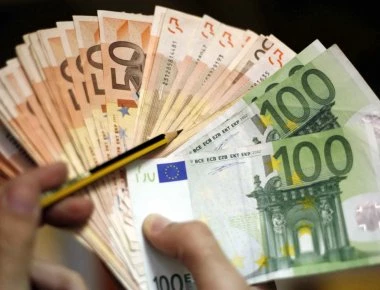 Γιατί τα χαρτονομίσματα τυπώνονται εκτός συνόρων